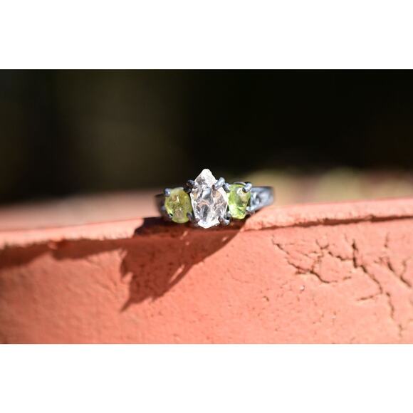 Raw Peridot Engagement Ring Sterling Silver Size 3 4 5 6 7 8 9 10 11 12 - Picture 4 of 7